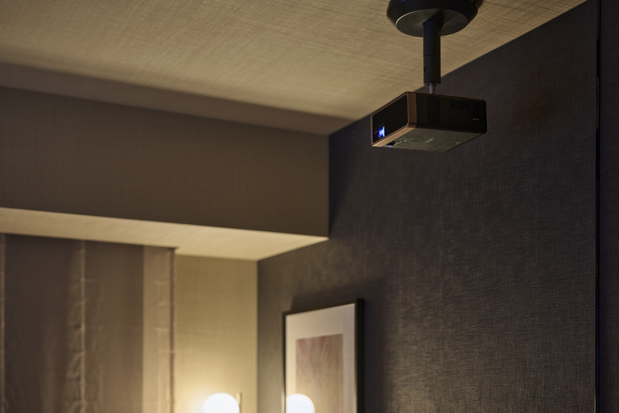 プロジェクター