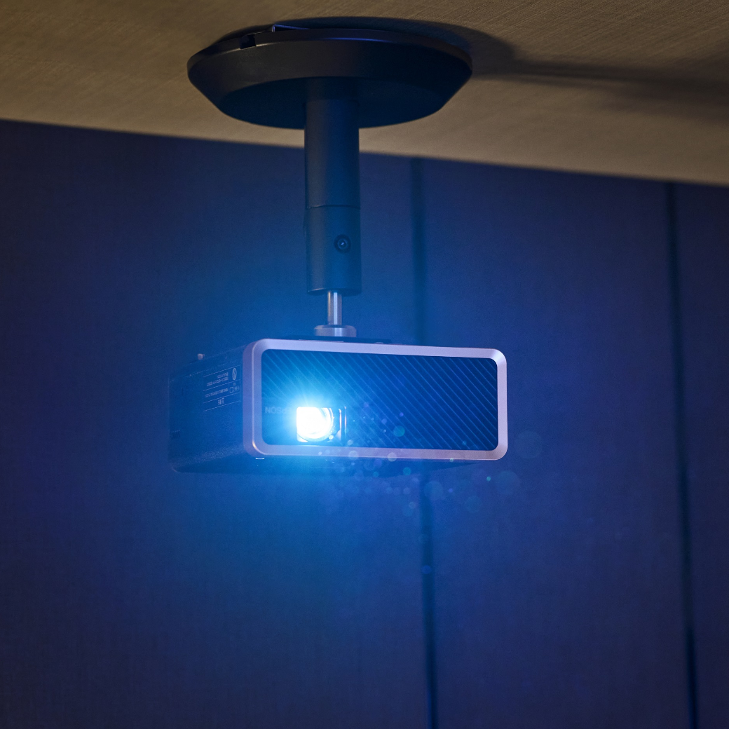 臨場感あふれる視聴体験を