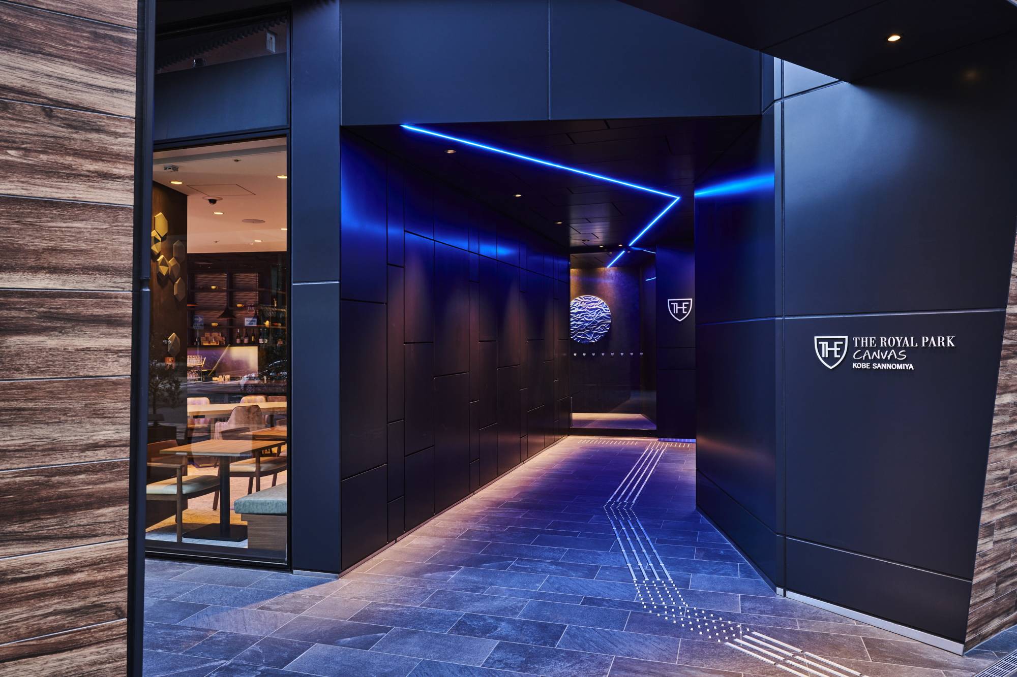 ホテルエントランス