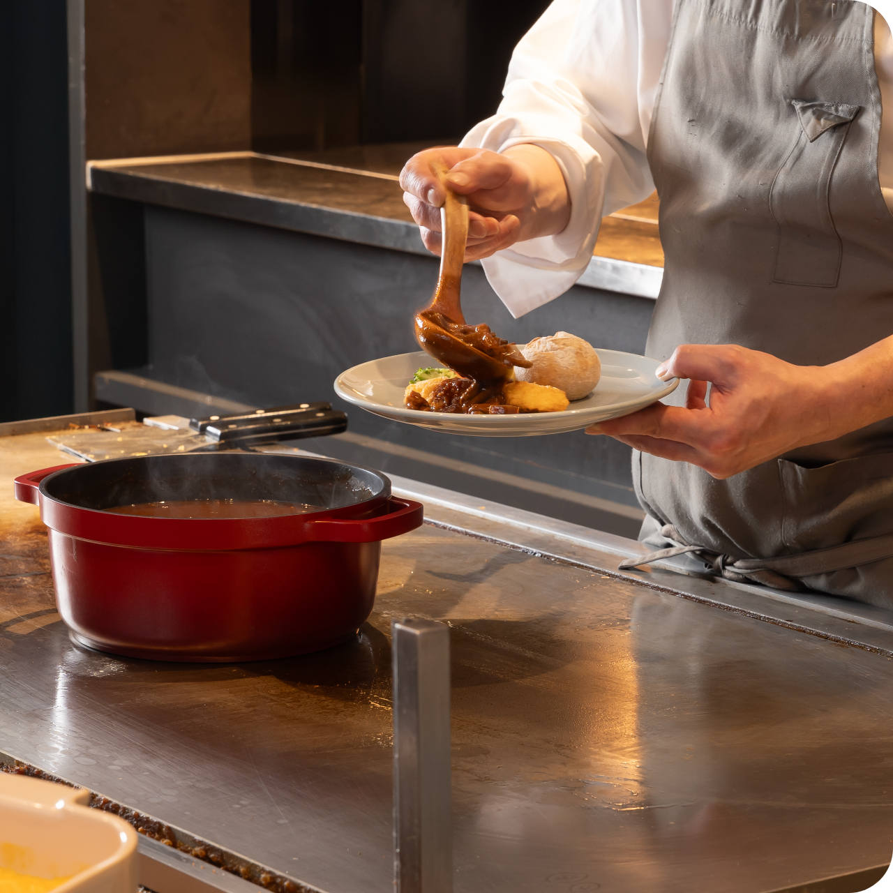 味噌デミどて煮