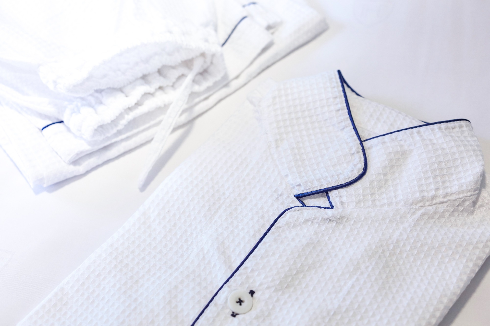 パジャマはワッフル生地の上下セパレート