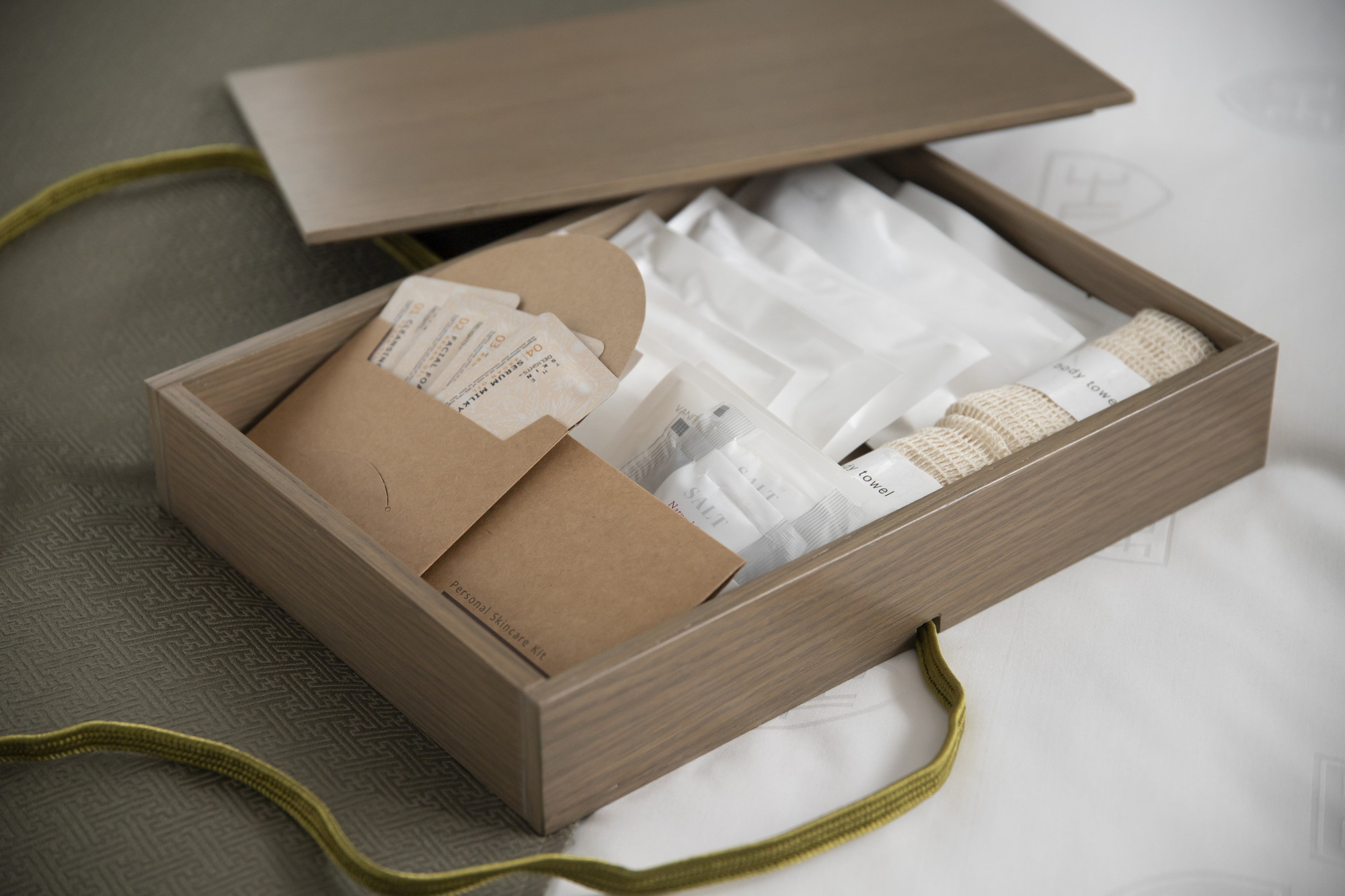 アメニティボックス