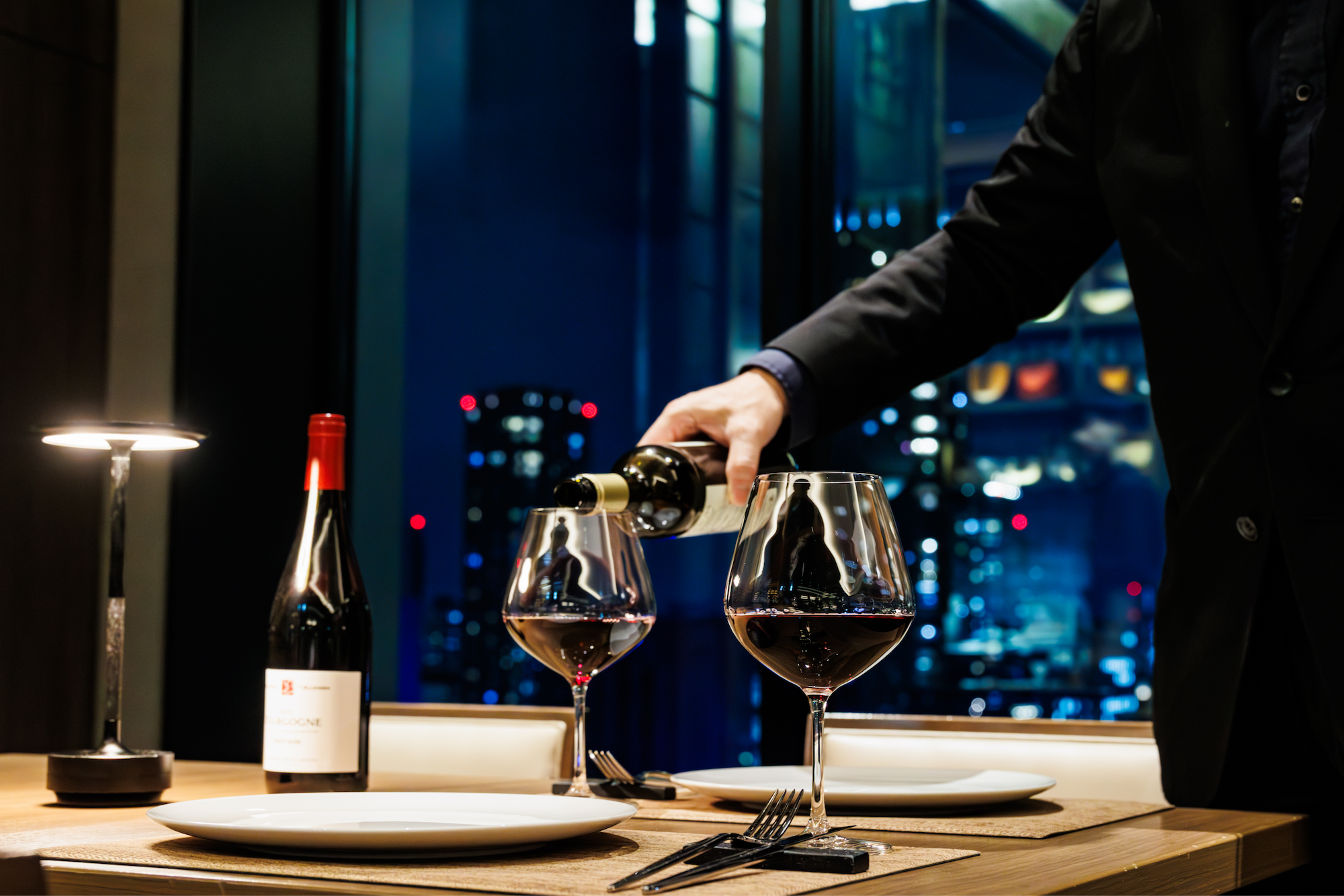 フレンチレストラン「La Belle Assiette（ラ ベル アシェット）」