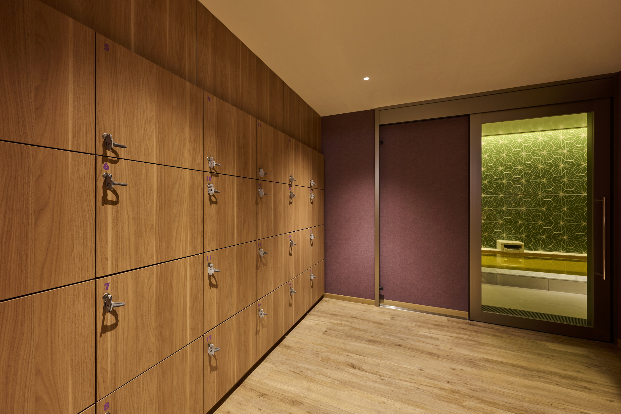 女性用ロッカー