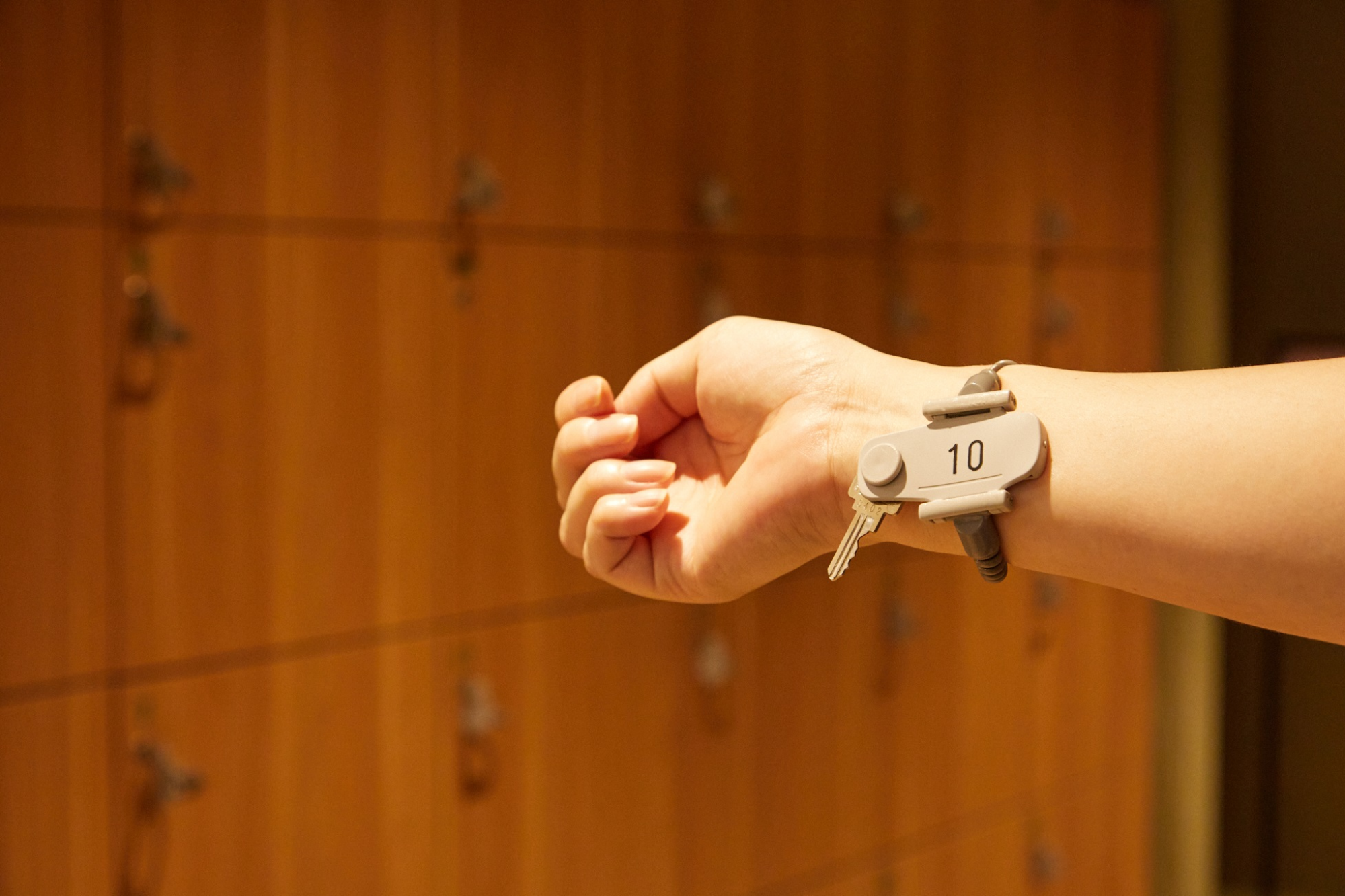 ロッカーキー着用例