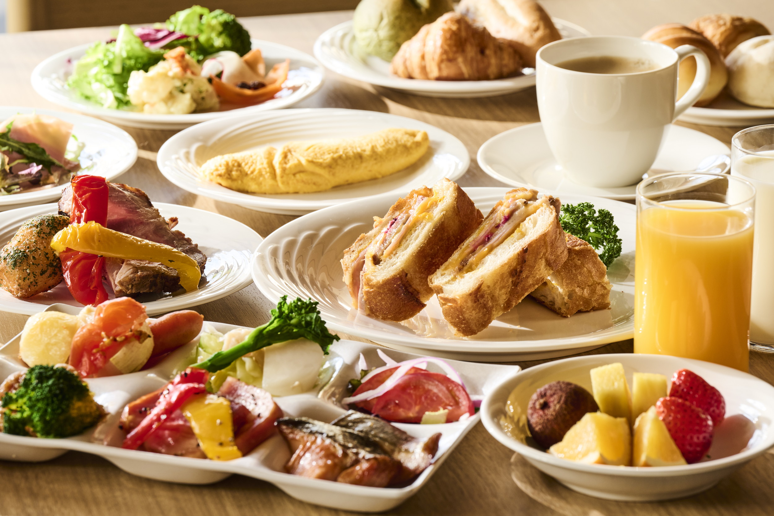 レストラン「梅ごろも」