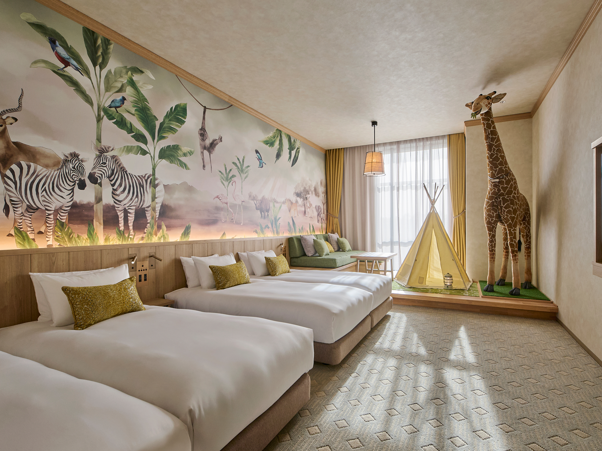 サファリ デラックス フォース